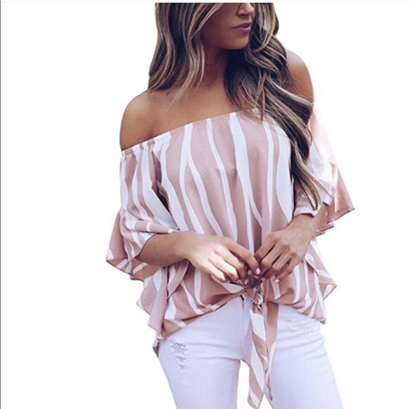 ❣️SALE❣️ 🆕 S/M Pink & White Off-the-Shoulder Top - Picture 2 of 14